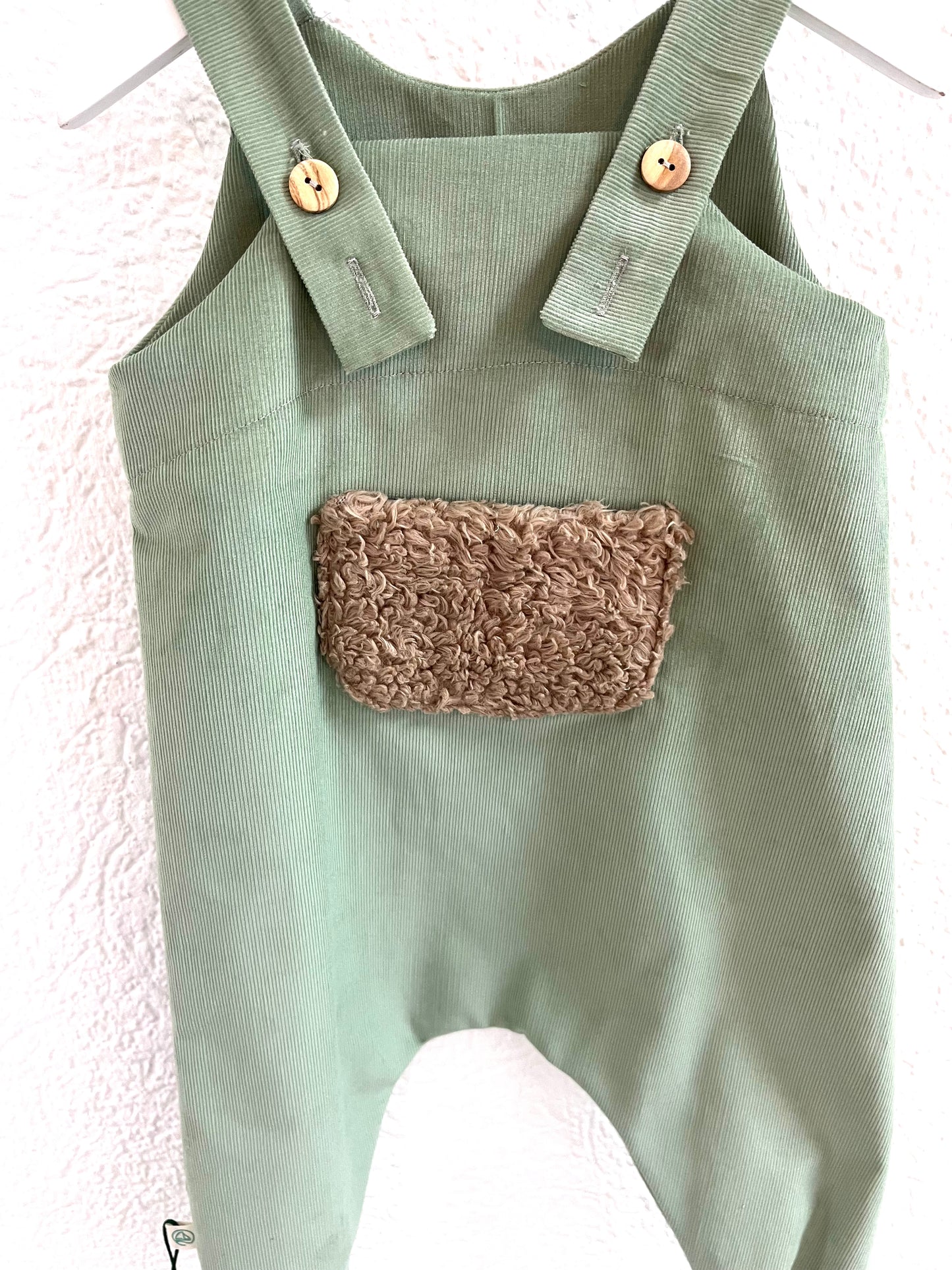 Latzhose "Lümmel" aus Cord