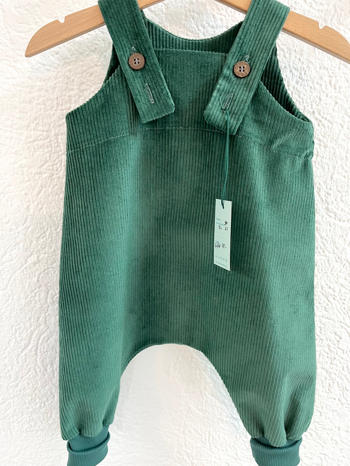 Latzhose "Lümmel" aus Cord
