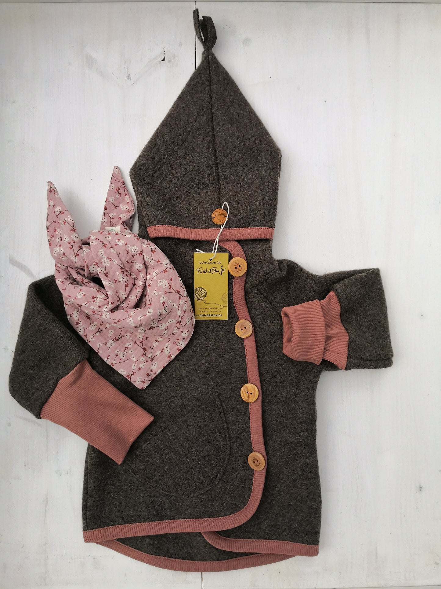 Jacke "Waldläufer" aus Wollwalk, rot & nussbraun