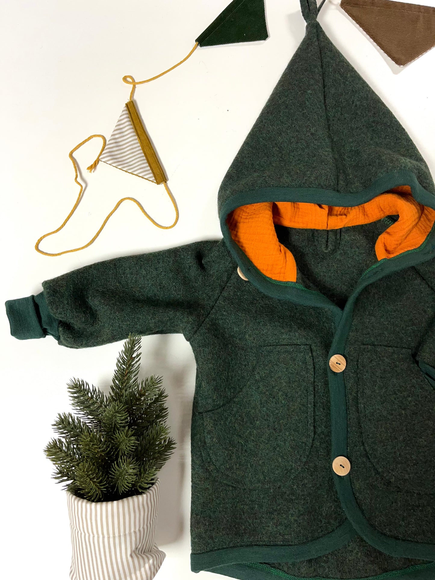 Jacke "Waldläufer" aus Wollwalk Waldgrün