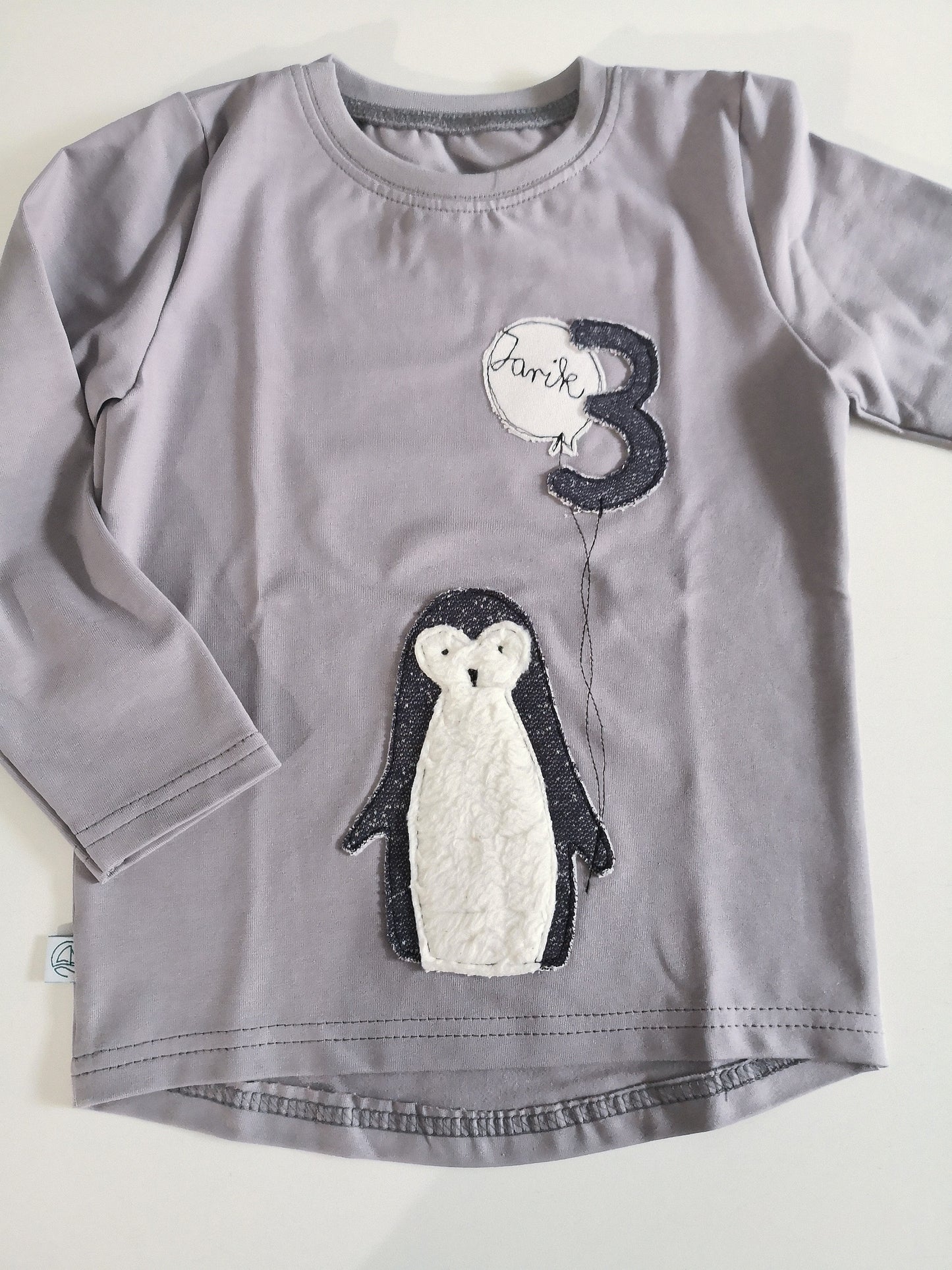 Geburtstagsshirts. Häsle,Fuchs,Löwe,Pinguin,Einhorn,Radlader,Rakete,Regenbogen,Feuerwehr